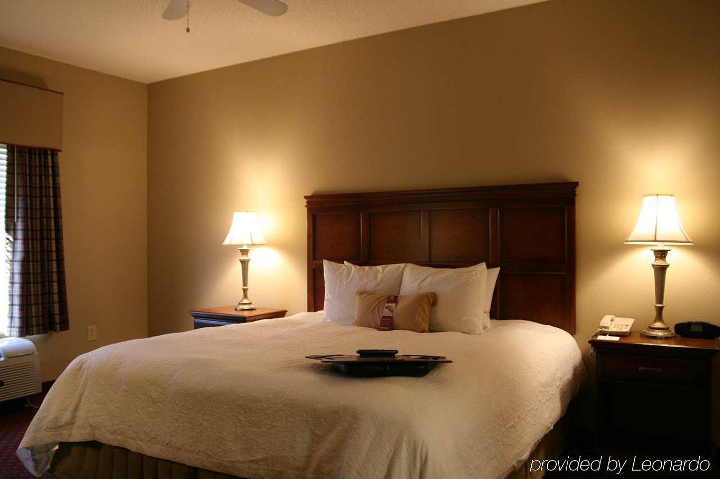 Hampton Inn & Suites Montgomery-Eastchase Szoba fotó