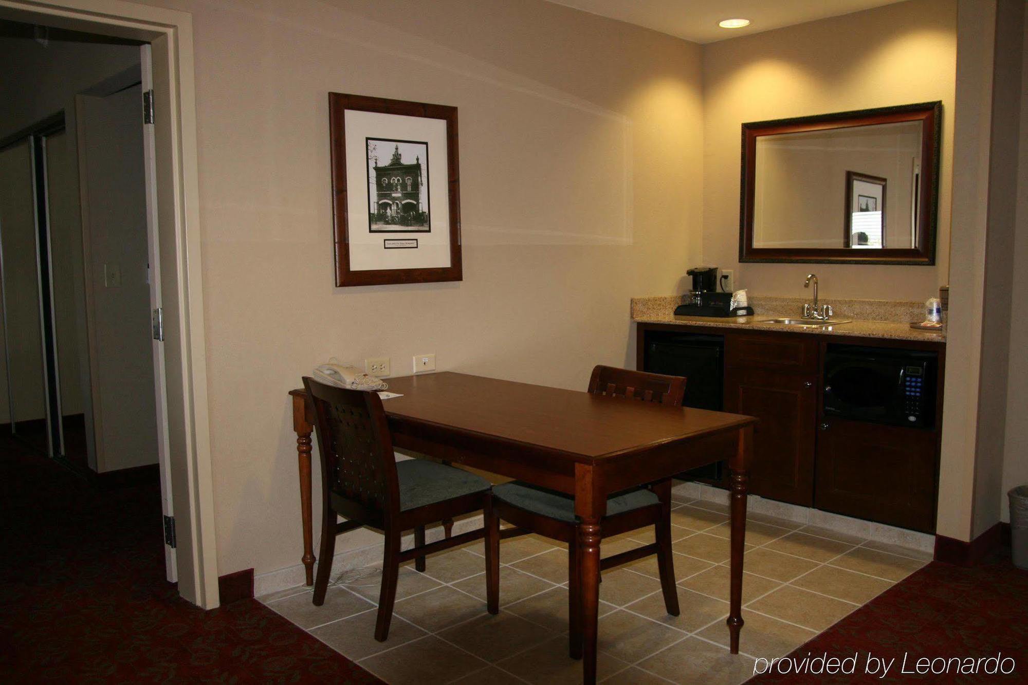 Hampton Inn & Suites Montgomery-Eastchase Szoba fotó